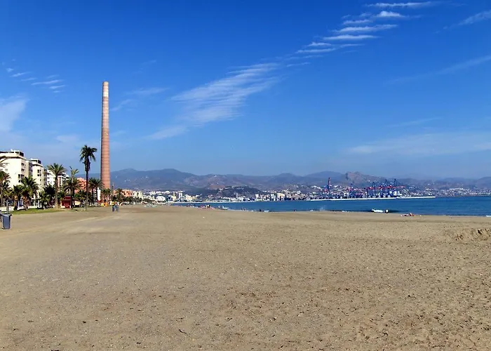Apartment City Center And Next To The Beach 3 Bedrooms *
